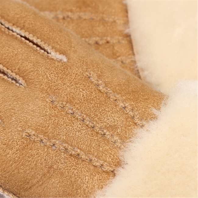Classic Sheepskin Glove with Cuff